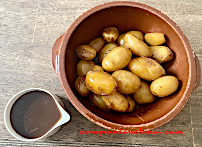 Pommes de terre grenaille à la sauce soja et au miel