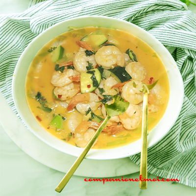Soupe de crevettes et courgette aux saveurs d'Asie